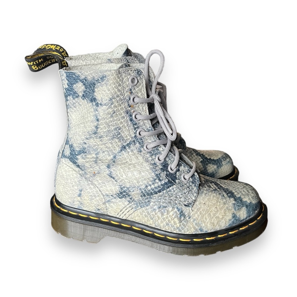 Dr Doc Martens Pascal Snake Boot Size 6 - image 1